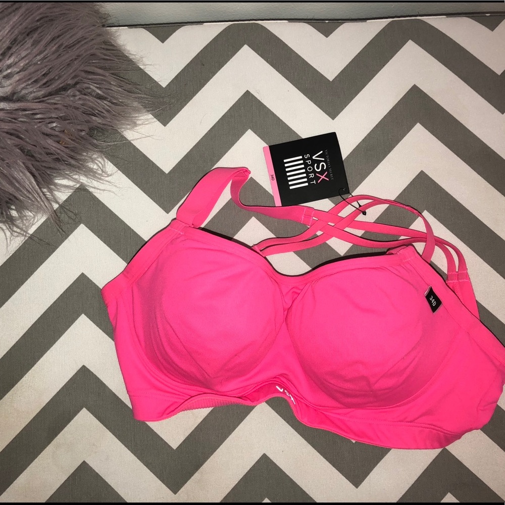 PINK VS SPORTS BRA -34D